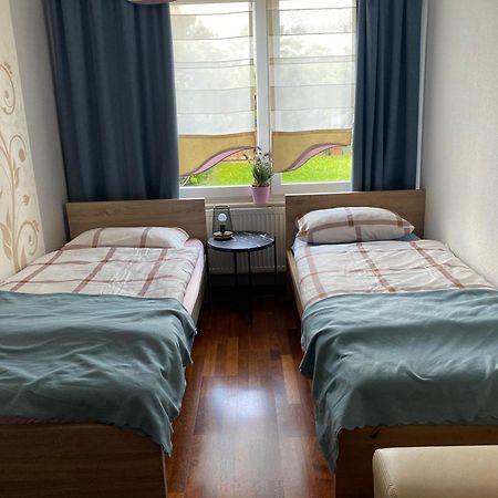 Ruhiges Zimmer Im Gasthaus エッセン エクステリア 写真