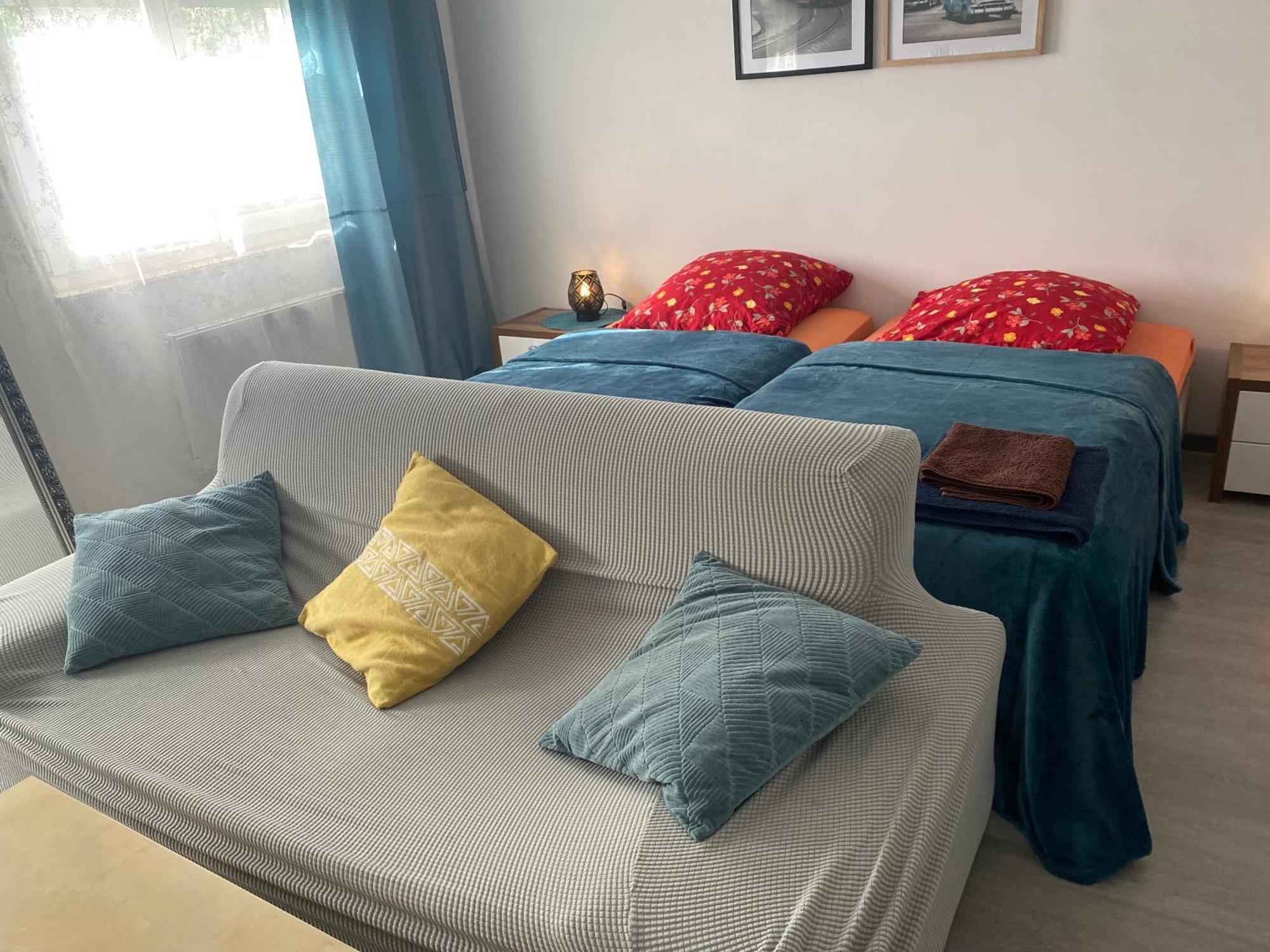 Ruhiges Zimmer Im Gasthaus エッセン エクステリア 写真