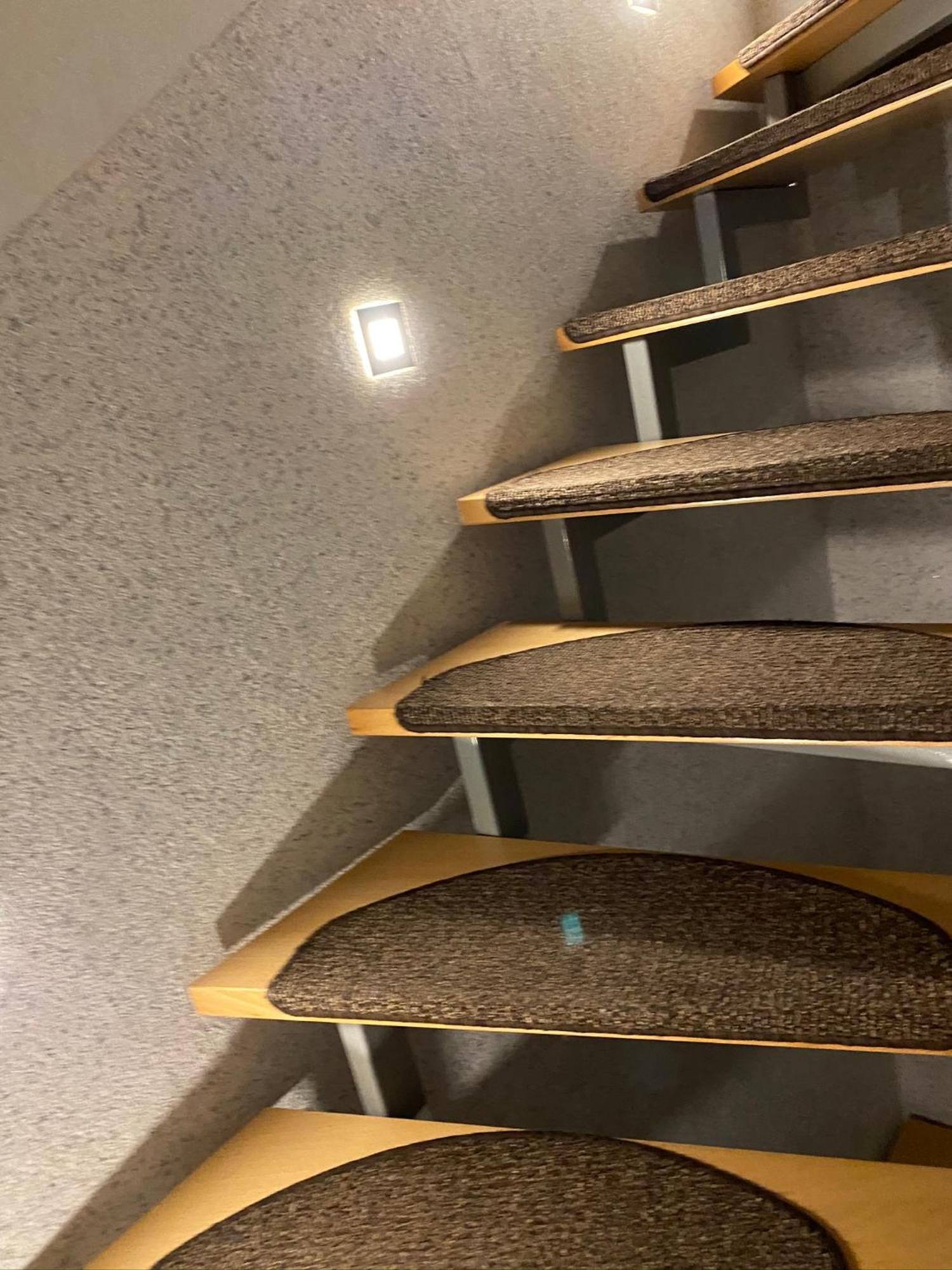 Ruhiges Zimmer Im Gasthaus エッセン エクステリア 写真